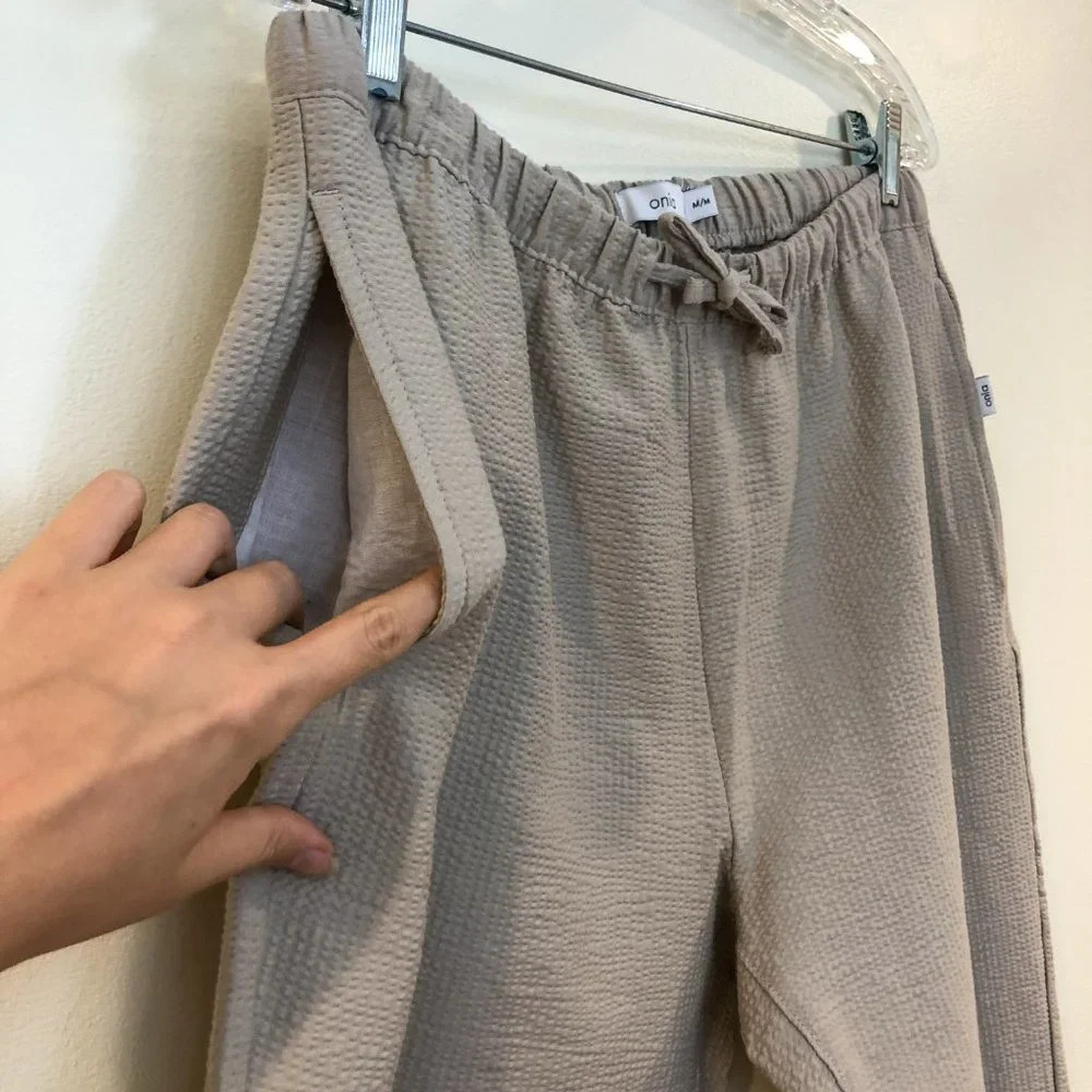 NEW ONIA Seersucker Loose Fitting Drawstring Cream Beach Pants Women's Medium - Picture 11 of 12